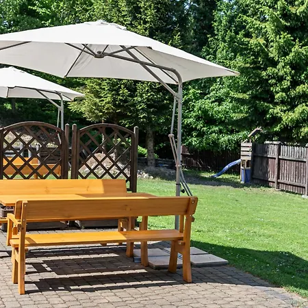 Lägenhet Dwor Pod Bukiem