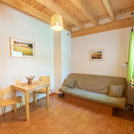 Dwór Pod Bukiem Apartamento *