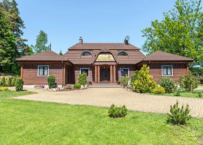 Dwor Pod Bukiem 公寓